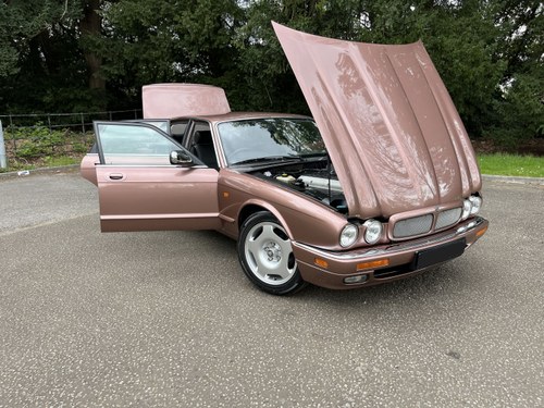 1995 Jaguar XJR X306 till salu (bild 170 av 198)
