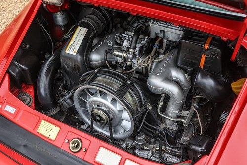 1987 Porsche 911 Carrera 3.2 Targa Sport zum Verkauf (Bild 94 von 117)