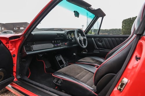 1987 Porsche 911 Carrera 3.2 Targa Sport zum Verkauf (Bild 16 von 117)