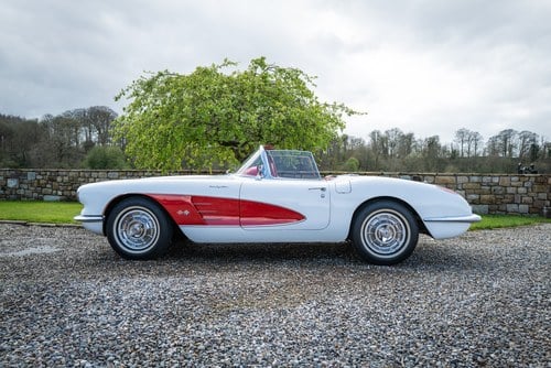 1960 Chevrolet Corvette C1 327CI In vendita (immagine 6 di 36)