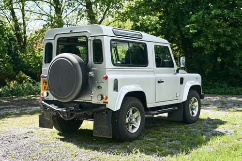 2010 Land Rover Defender 90 XS For Sale (picture 10 of 184)