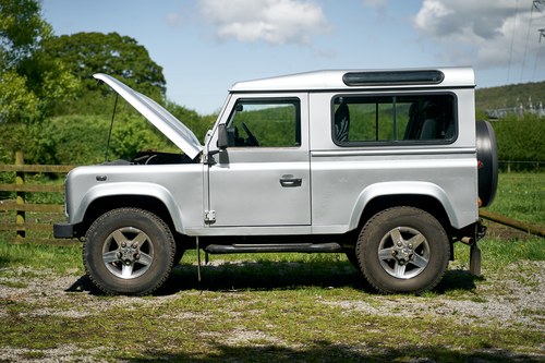 2010 Land Rover Defender 90 XS For Sale (picture 16 of 184)