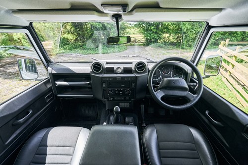 2010 Land Rover Defender 90 XS For Sale (picture 44 of 184)