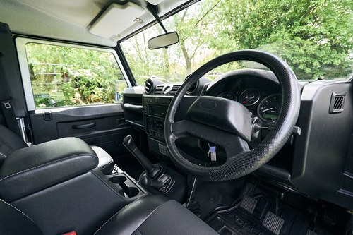 2010 Land Rover Defender 90 XS For Sale (picture 58 of 184)
