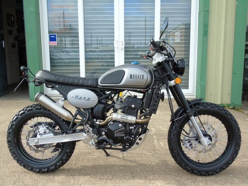 2022 Bullit Motorcycles Hero 250cc ABS Brand New Retro Scrambler In vendita