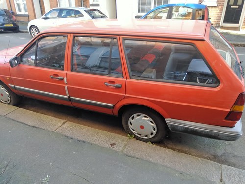 1986 Volkswagen Passat 1.8CL Estate zum Verkauf (Bild 3 von 27)
