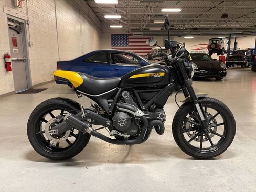 2015 Ducati Scrambler Motor(~)Cycle only 433 miles $8.7k For Sale