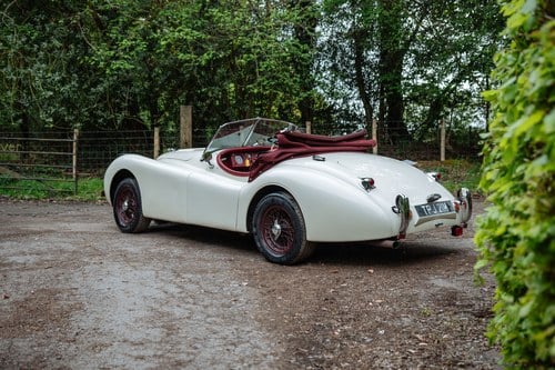 1973 Jaguar XK120 OTS replica by Broomstick Cars In vendita (immagine 27 di 136)