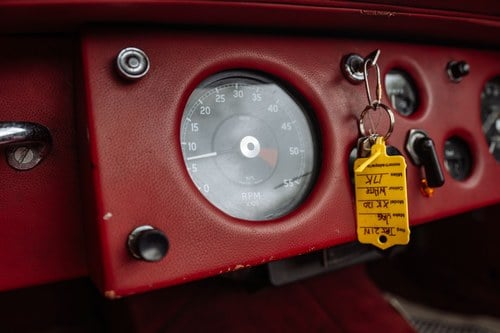 1973 Jaguar XK120 OTS replica by Broomstick Cars In vendita (immagine 39 di 136)