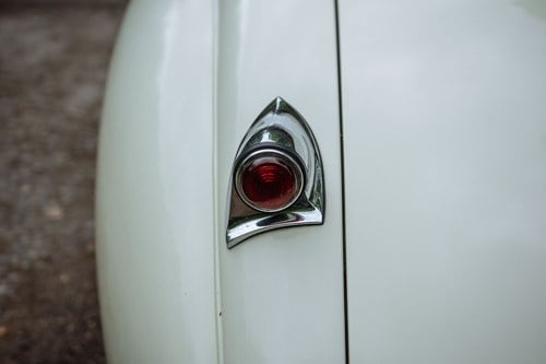 1973 Jaguar XK120 OTS replica by Broomstick Cars In vendita (immagine 67 di 136)