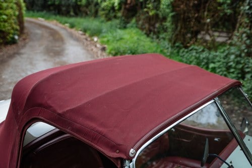 1973 Jaguar XK120 OTS replica by Broomstick Cars In vendita (immagine 78 di 136)