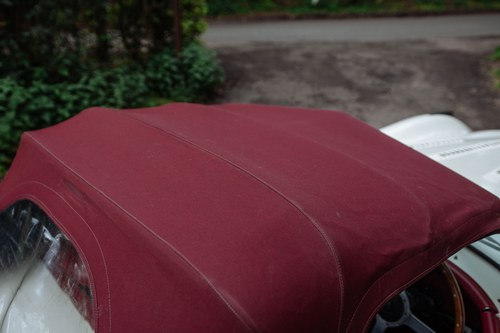 1973 Jaguar XK120 OTS replica by Broomstick Cars In vendita (immagine 79 di 136)