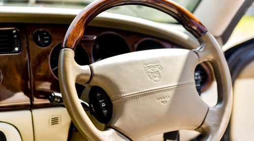 2003 Jaguar X100 XKR Coupe 4.2 For Sale (picture 44 of 103)