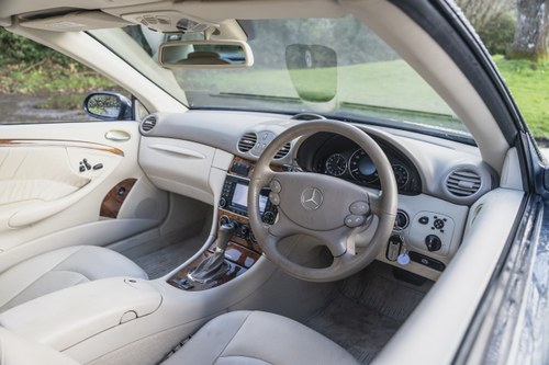 2005 Mercedes-Benz C209 CLK350 Convertible Te koop (foto 58 van 186)