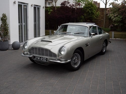 1966 Aston Martin DB6 Vantage Sports Saloon Te koop (foto 23 van 333)