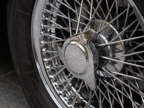 1966 Aston Martin DB6 Vantage Sports Saloon Te koop (foto 39 van 333)