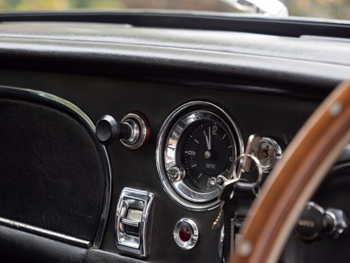 1966 Aston Martin DB6 Vantage Sports Saloon Te koop (foto 49 van 333)