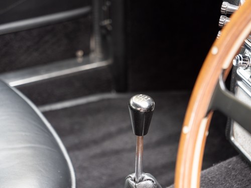 1966 Aston Martin DB6 Vantage Sports Saloon Te koop (foto 50 van 333)