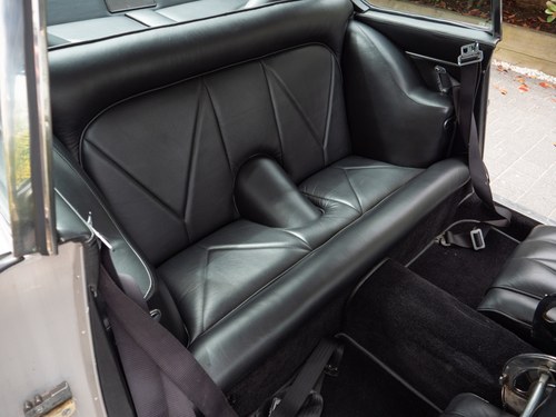 1966 Aston Martin DB6 Vantage Sports Saloon Te koop (foto 85 van 333)