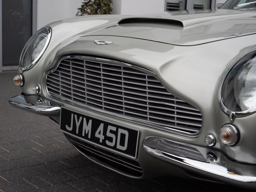1966 Aston Martin DB6 Vantage Sports Saloon Te koop (foto 134 van 333)