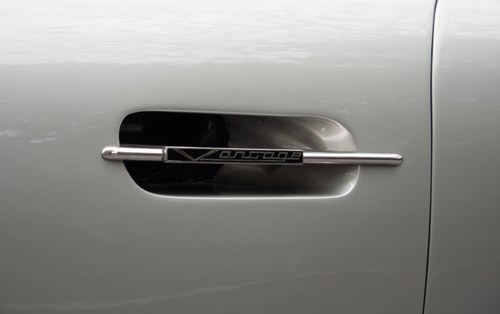 1966 Aston Martin DB6 Vantage Sports Saloon Te koop (foto 141 van 333)