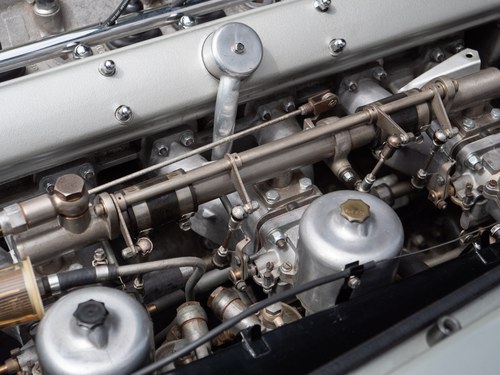 1966 Aston Martin DB6 Vantage Sports Saloon Te koop (foto 223 van 333)