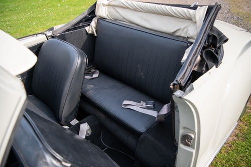 1966 Volkswagen Karmann Ghia Convertible For Sale (picture 39 of 171)