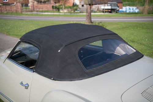 1966 Volkswagen Karmann Ghia Convertible For Sale (picture 88 of 171)