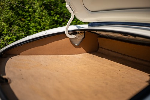 1973 Jaguar E-Type Series III V12 Roadster For Sale (picture 128 of 291)