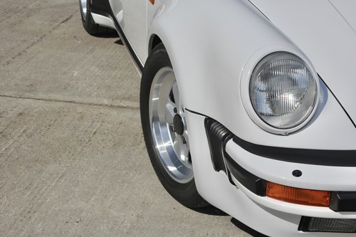 1989 Porsche 911 Turbo 930 Targa à vendre (picture 89 of 159)