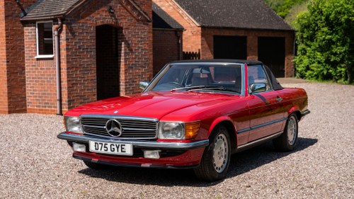 1986 Mercedes-Benz 300SL R107 till salu (bild 12 av 396)