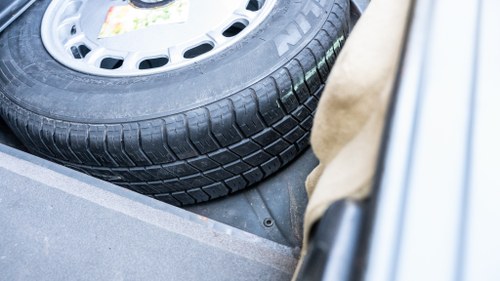 1986 Mercedes-Benz 300SL R107 till salu (bild 78 av 396)