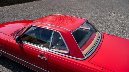 1986 Mercedes-Benz 300SL R107 till salu (bild 138 av 396)