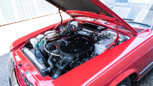 1986 Mercedes-Benz 300SL R107 till salu (bild 145 av 396)