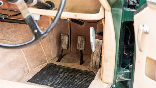 1954 Aston Martin DB2-4 Mk1 In vendita (immagine 28 di 257)