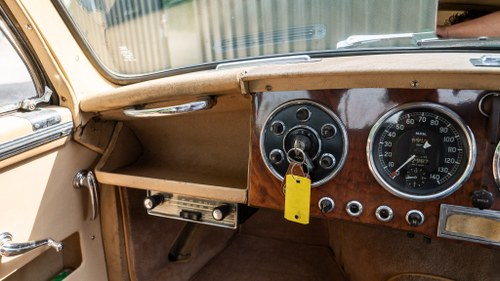 1954 Aston Martin DB2-4 Mk1 In vendita (immagine 36 di 257)