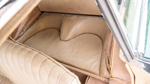 1954 Aston Martin DB2-4 Mk1 In vendita (immagine 96 di 257)