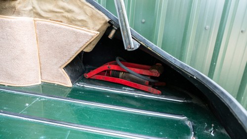 1954 Aston Martin DB2-4 Mk1 In vendita (immagine 105 di 257)