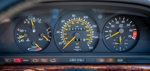 1990 Mercedes W126 300SE For Sale (picture 82 of 223)