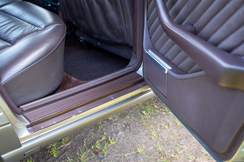 1990 Mercedes W126 300SE For Sale (picture 111 of 223)