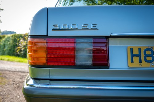 1990 Mercedes W126 300SE For Sale (picture 145 of 223)