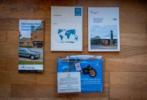 1990 Mercedes W126 300SE For Sale (picture 220 of 223)