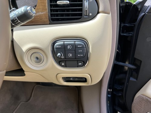 2009 Jaguar XJ 3.0 V6 (X358) In vendita (immagine 86 di 214)