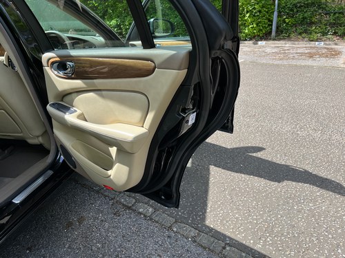 2009 Jaguar XJ 3.0 V6 (X358) In vendita (immagine 113 di 214)