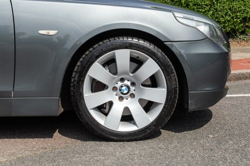 2005 BMW E61 550i SE Touring For Sale (picture 23 of 189)
