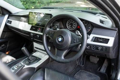 2005 BMW E61 550i SE Touring For Sale (picture 30 of 189)
