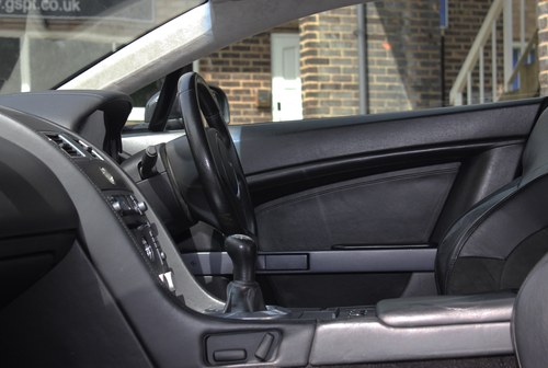 2006 Aston Martin Vantage 4.3 Manual till salu (bild 53 av 155)