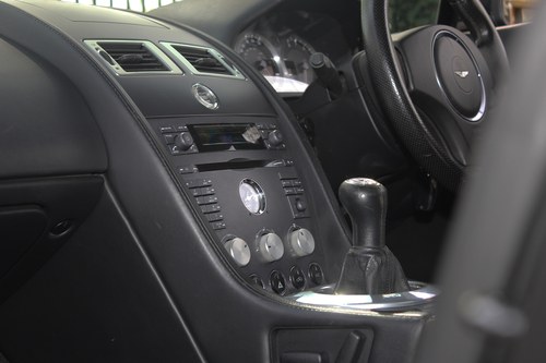 2006 Aston Martin Vantage 4.3 Manual till salu (bild 84 av 155)