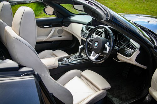 2009 BMW Z4 23i sDrive Auto zum Verkauf (Bild 47 von 133)