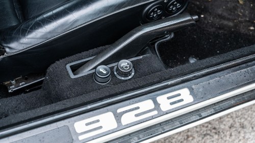 1987 Porsche 928 S4 En venta (imagen 45 de 198)